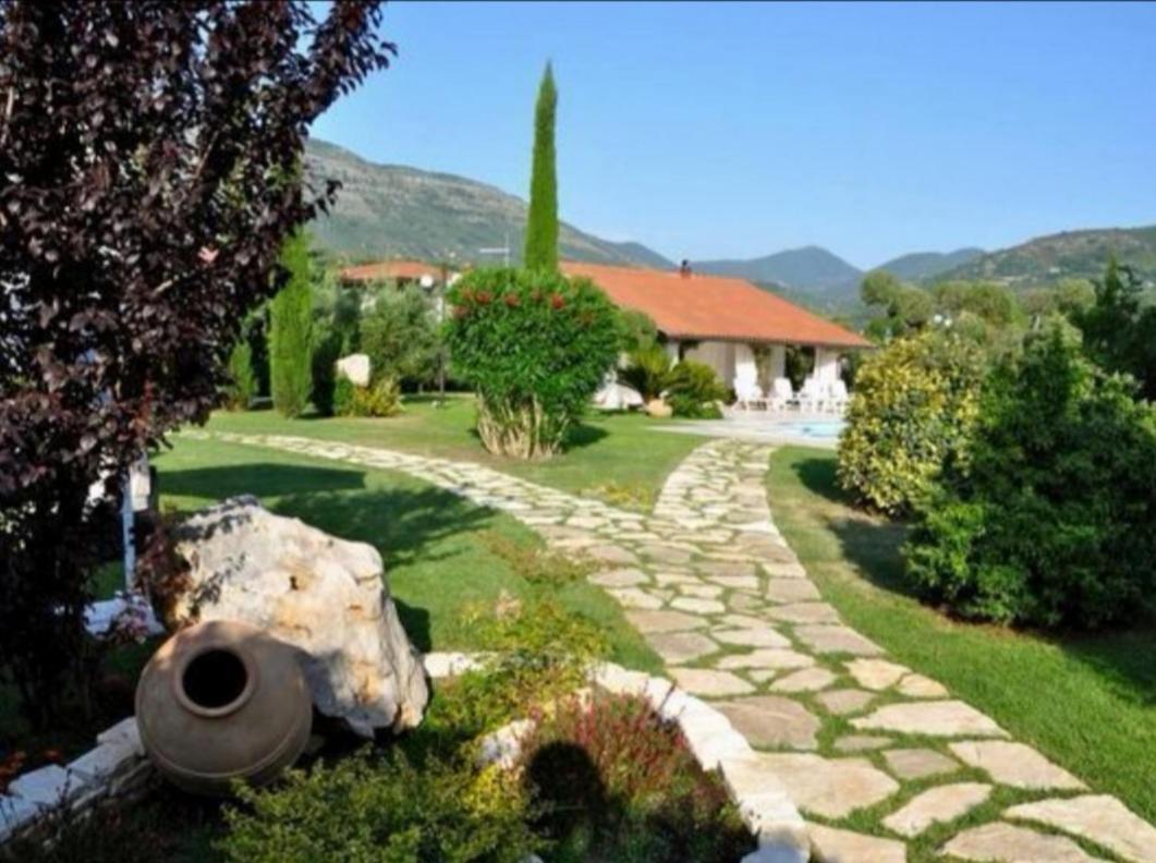 Villetta Blue Garden Sonnino Kültér fotó